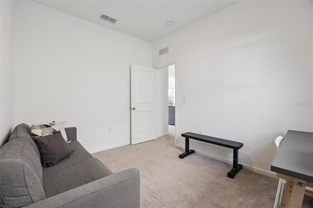 For Sale: $418,900 (3 beds, 2 baths, 1432 Square Feet)
