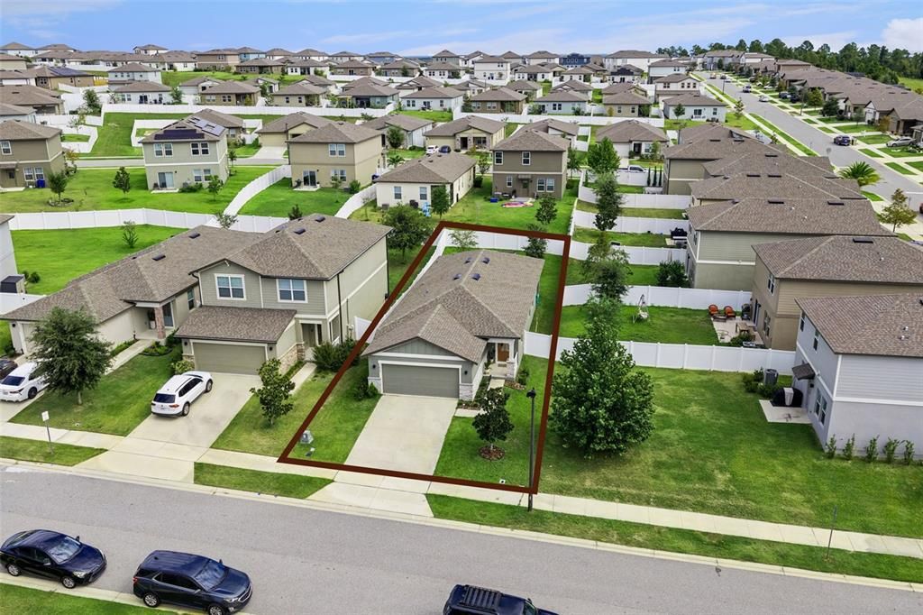 For Sale: $418,900 (3 beds, 2 baths, 1432 Square Feet)
