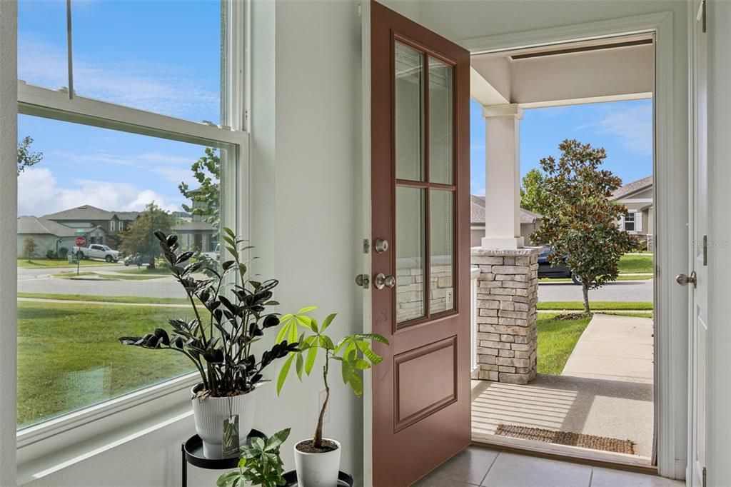 For Sale: $418,900 (3 beds, 2 baths, 1432 Square Feet)