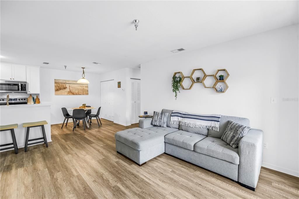 En Venta: $95,000 (1 camas, 1 baños, 742 Pies cuadrados)