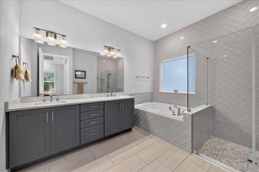 For Sale: $1,369,900 (4 beds, 3 baths, 3174 Square Feet)