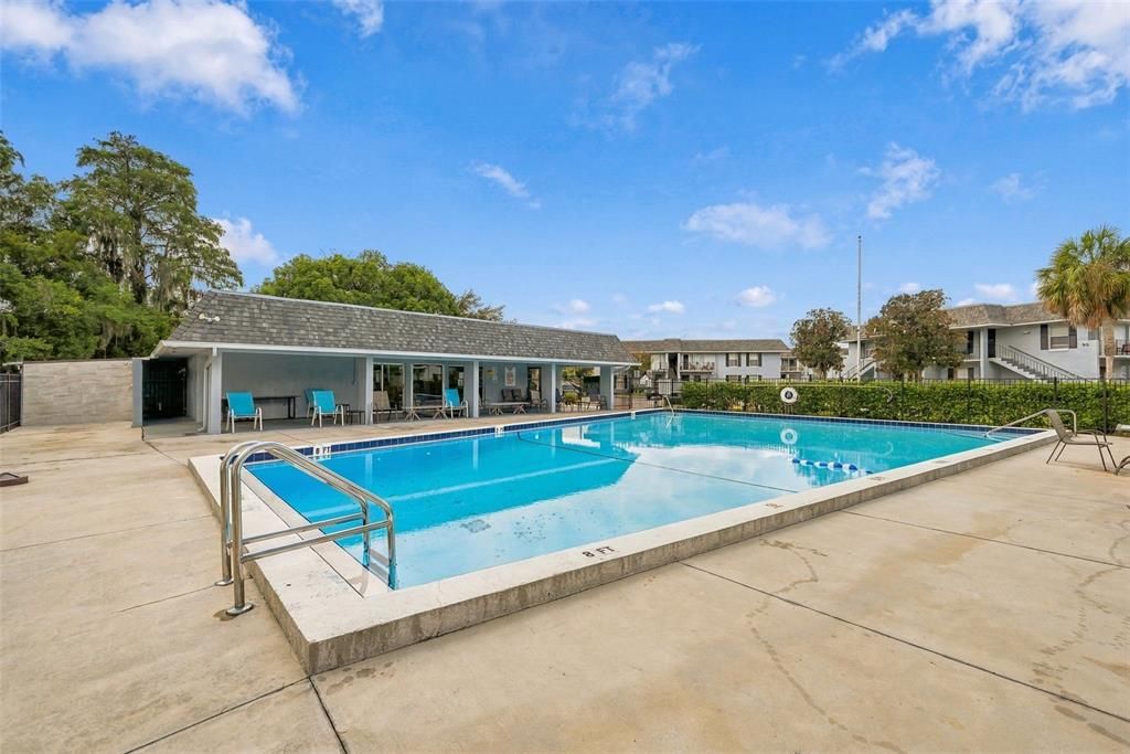 For Rent: $1,450 (2 beds, 2 baths, 895 Square Feet)