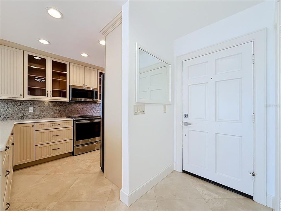For Rent: $4,350 (2 beds, 2 baths, 1340 Square Feet)