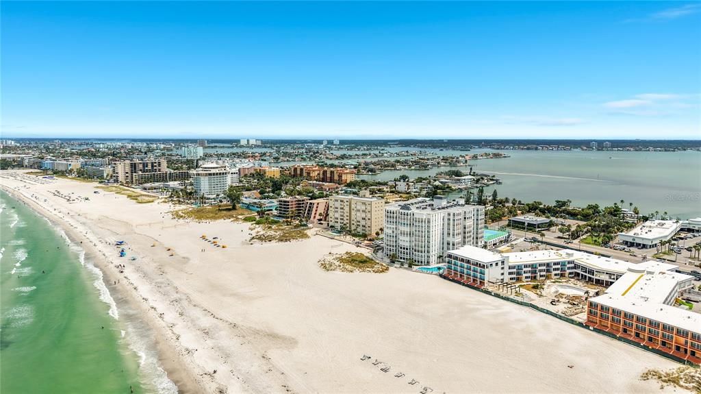 For Rent: $4,350 (2 beds, 2 baths, 1340 Square Feet)