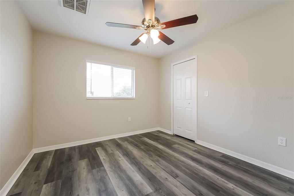 For Rent: $1,950 (4 beds, 2 baths, 1685 Square Feet)