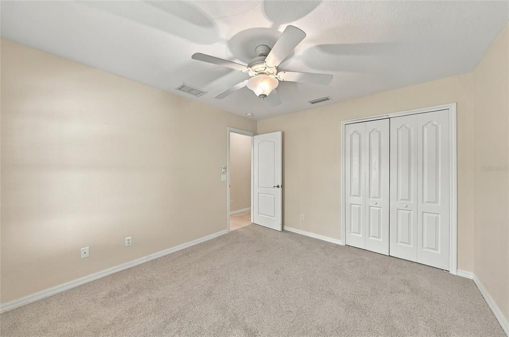 For Sale: $350,000 (3 beds, 2 baths, 1564 Square Feet)
