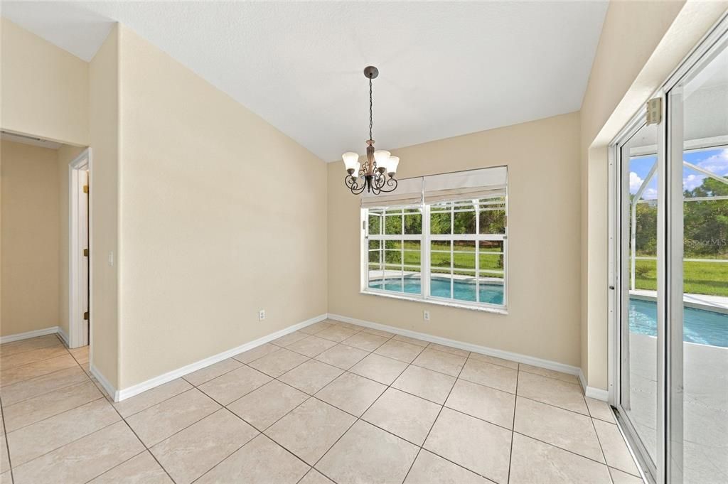 For Sale: $350,000 (3 beds, 2 baths, 1564 Square Feet)