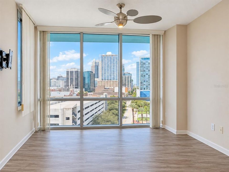 For Rent: $1,750 (1 beds, 1 baths, 1023 Square Feet)