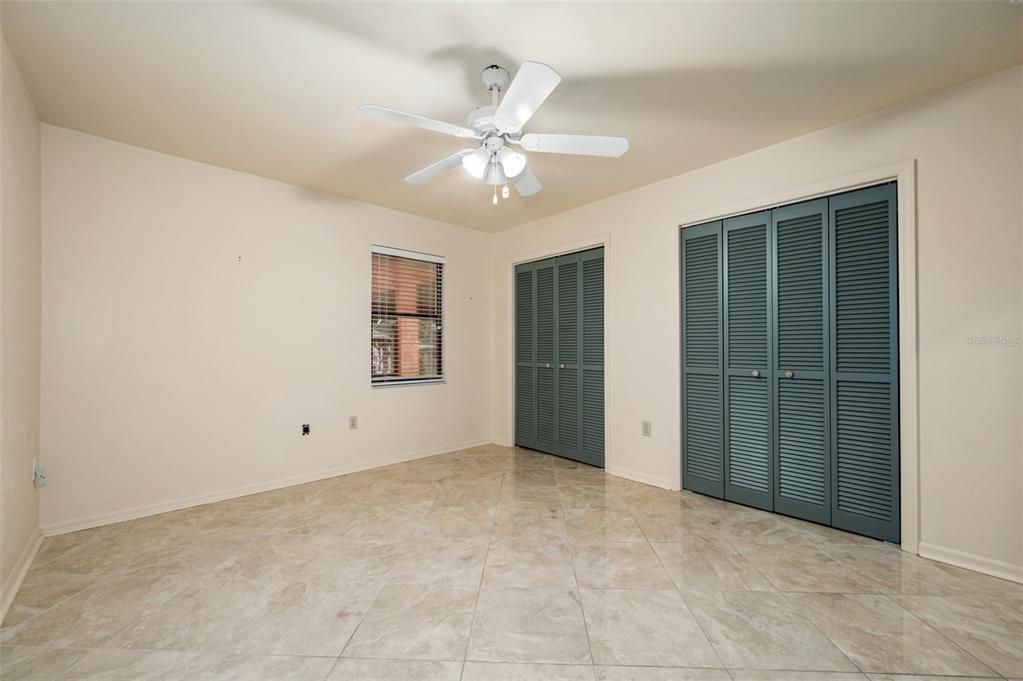 For Sale: $489,000 (3 beds, 2 baths, 2488 Square Feet)