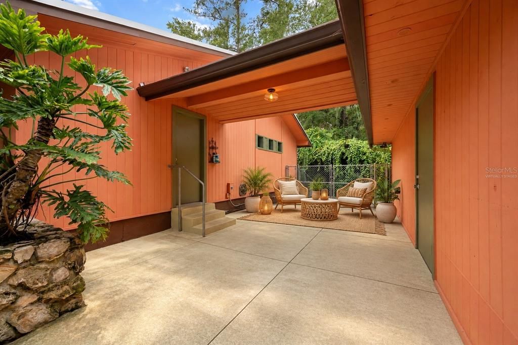 For Sale: $489,000 (3 beds, 2 baths, 2488 Square Feet)
