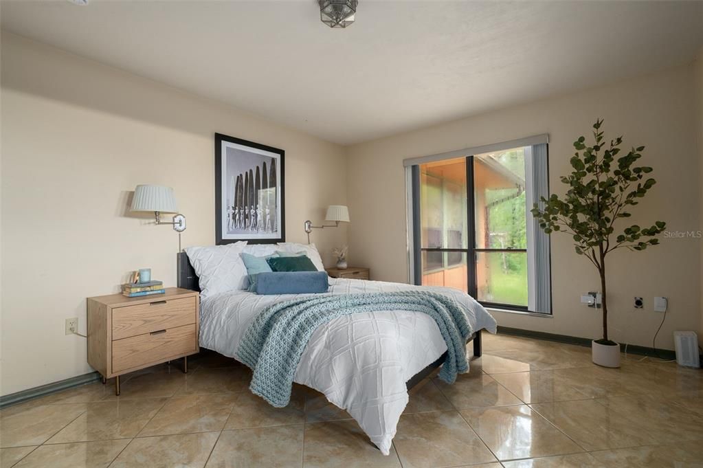 For Sale: $489,000 (3 beds, 2 baths, 2488 Square Feet)