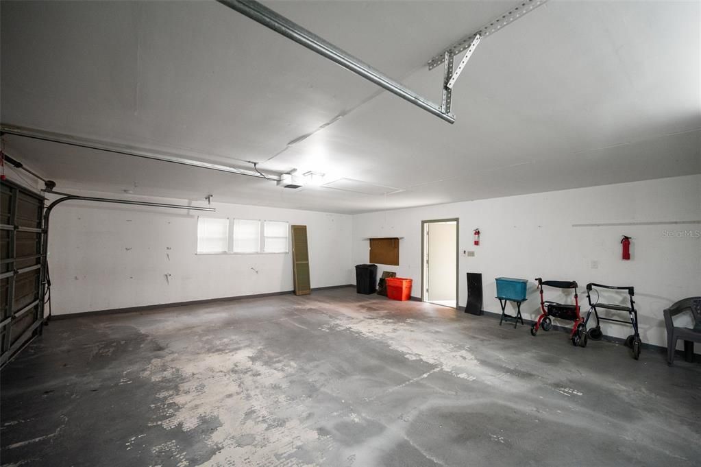 For Sale: $489,000 (3 beds, 2 baths, 2488 Square Feet)