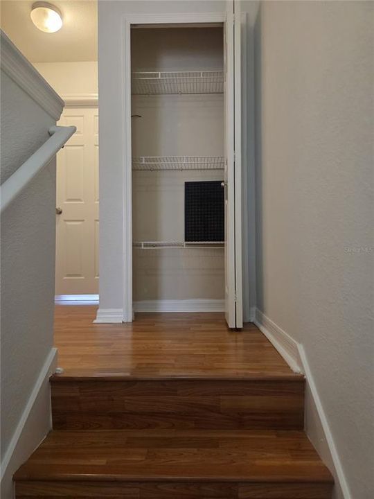 En Venta: $259,000 (2 camas, 2 baños, 1120 Pies cuadrados)
