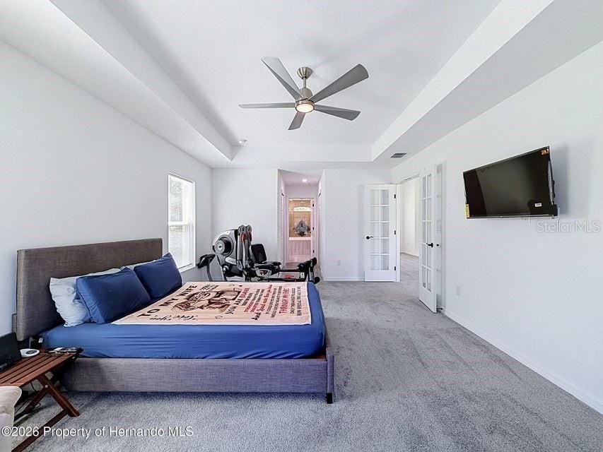 For Sale: $599,900 (3 beds, 2 baths, 2221 Square Feet)