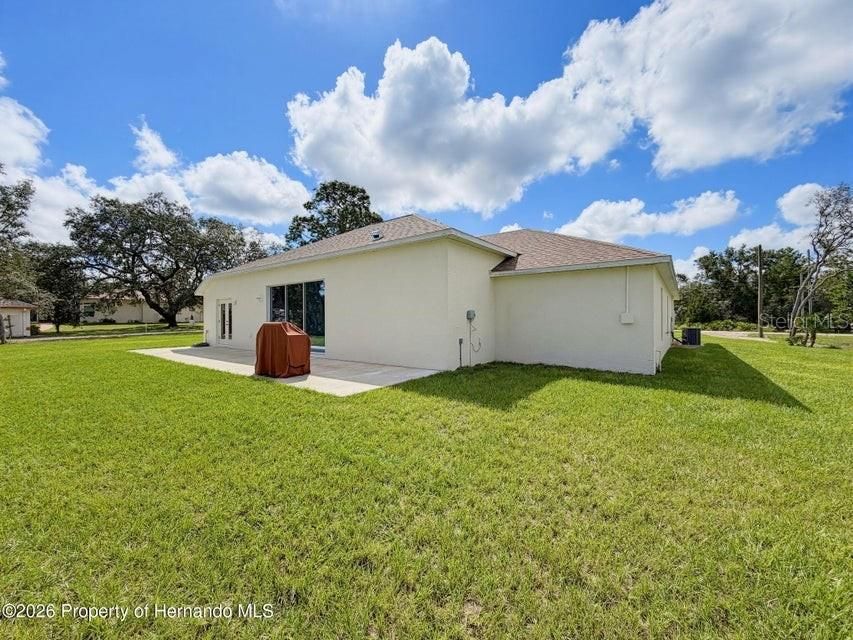 For Sale: $599,900 (3 beds, 2 baths, 2221 Square Feet)