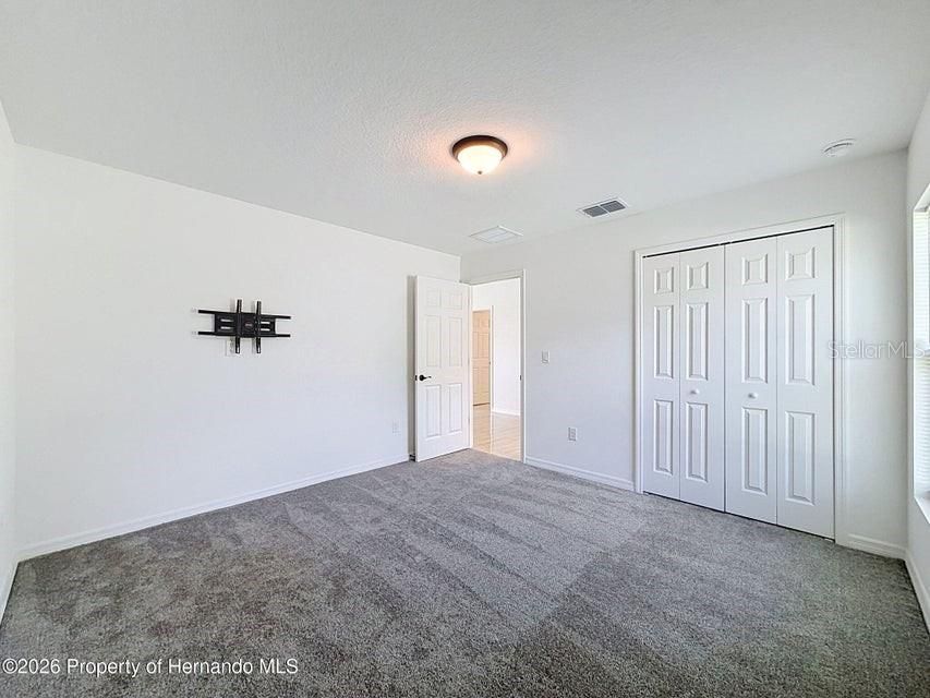 For Sale: $599,900 (3 beds, 2 baths, 2221 Square Feet)