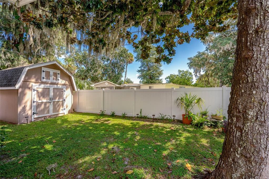 For Sale: $200,000 (3 beds, 2 baths, 1344 Square Feet)