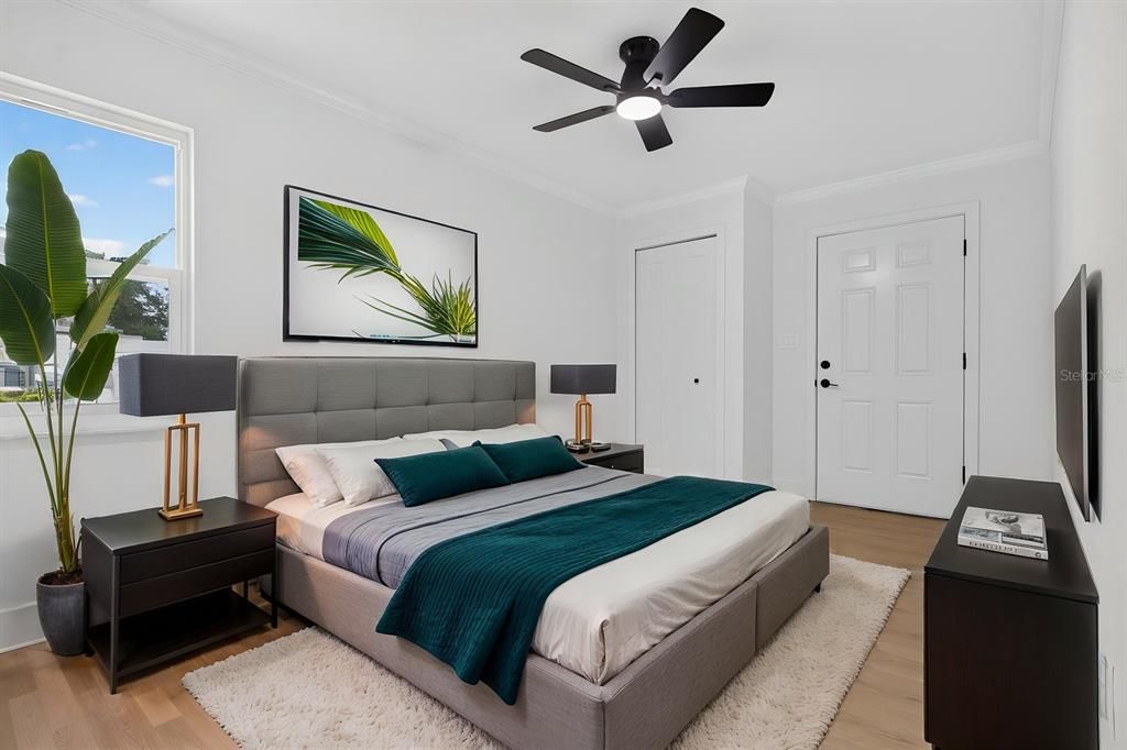 Activo con contrato: $419,900 (3 camas, 2 baños, 1324 Pies cuadrados)