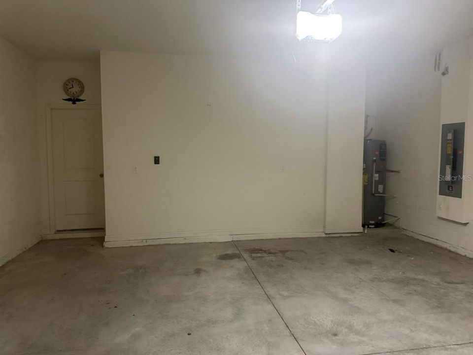 For Sale: $445,000 (3 beds, 2 baths, 2347 Square Feet)