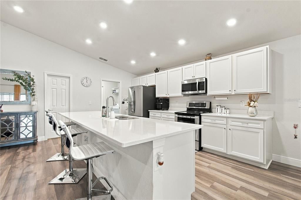 For Sale: $398,000 (3 beds, 2 baths, 2004 Square Feet)