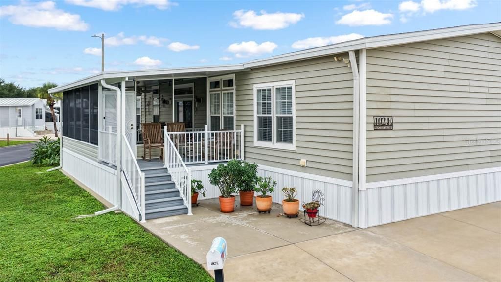 En Venta: $385,000 (3 camas, 2 baños, 1860 Pies cuadrados)