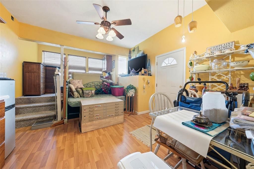 En Venta: $625,000 (2 camas, 2 baños, 1628 Pies cuadrados)