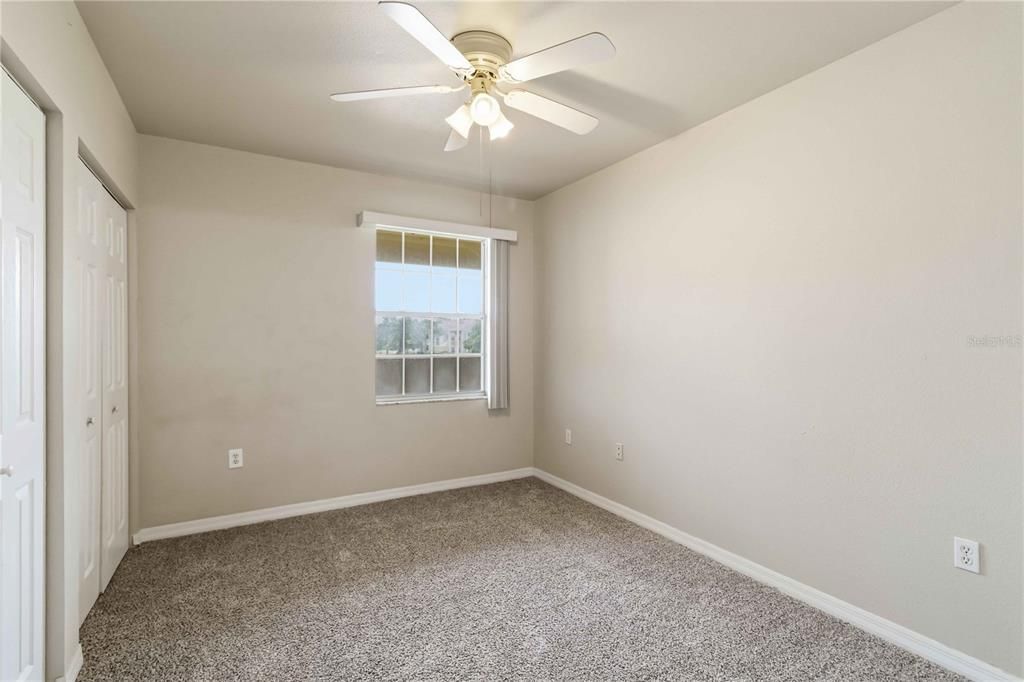 В аренду: $1,895 (3 спален, 2 ванн, 1310 Квадратных фут)