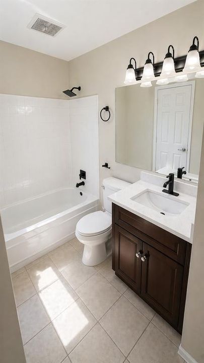 For Sale: $140,000 (2 beds, 1 baths, 881 Square Feet)