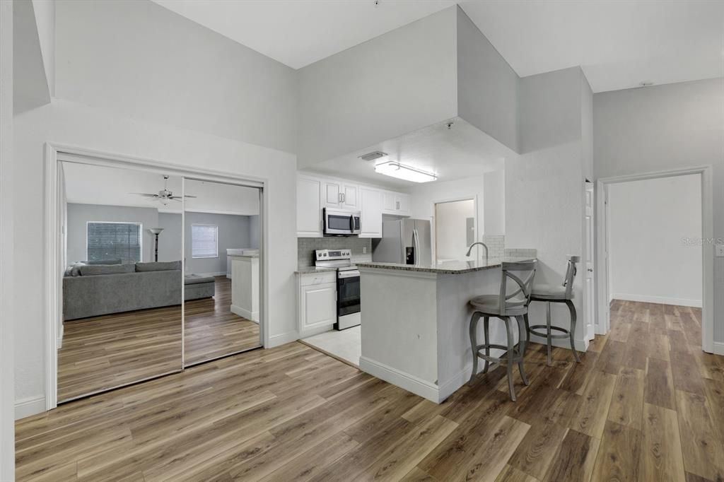 На продажу: $279,000 (4 спален, 3 ванн, 1528 Квадратных фут)