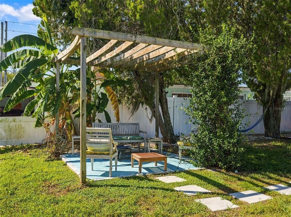 На продажу: $340,000 (3 спален, 2 ванн, 1192 Квадратных фут)