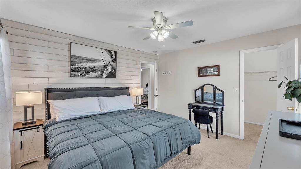 For Rent: $1,700 (3 beds, 1 baths, 1062 Square Feet)