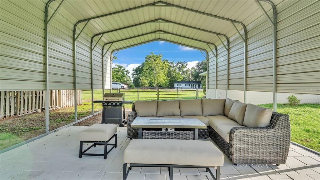 For Rent: $1,700 (3 beds, 1 baths, 1062 Square Feet)