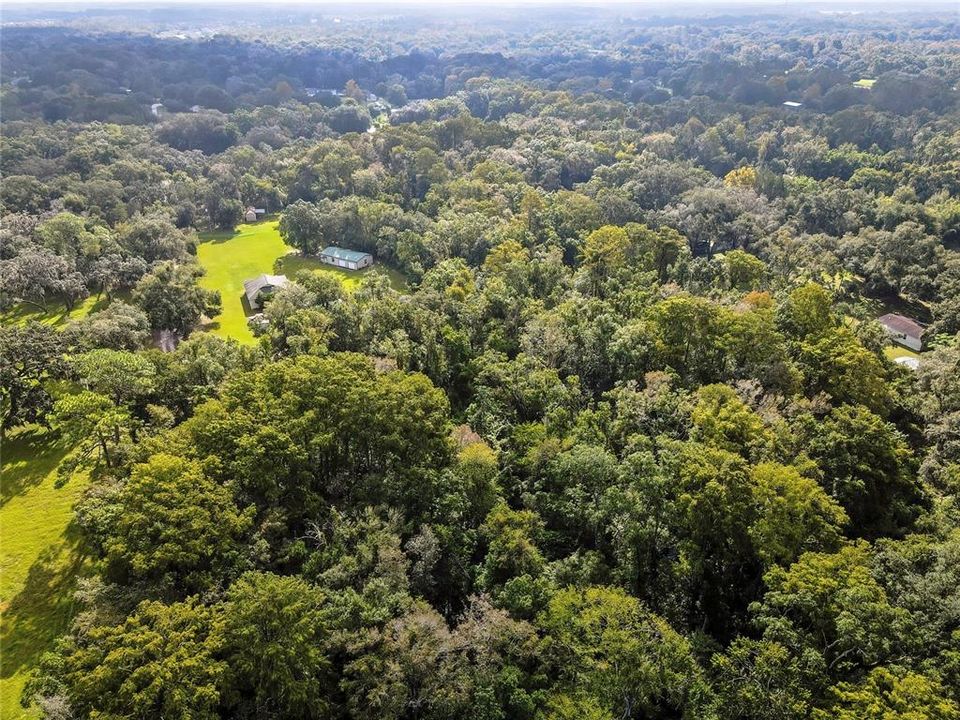 待售: $165,000 (1.88 acres)
