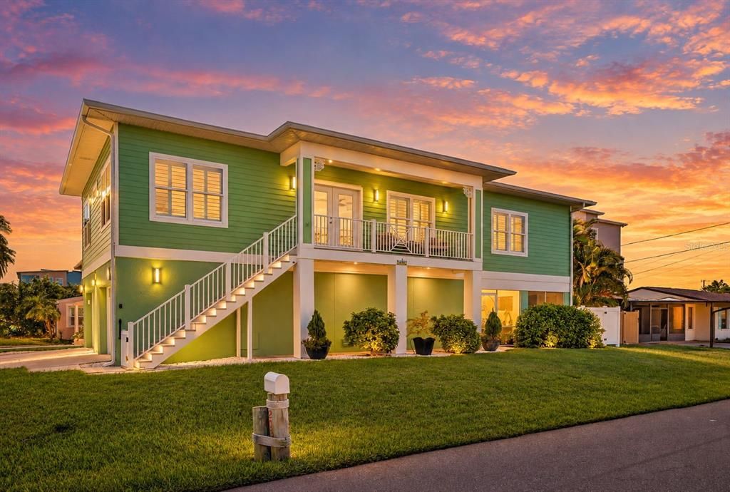 En Venta: $925,000 (3 camas, 2 baños, 1624 Pies cuadrados)