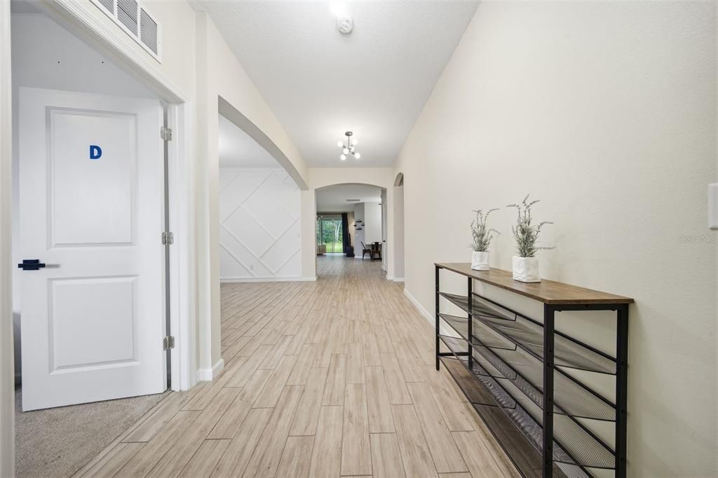 For Sale: $399,000 (4 beds, 2 baths, 2100 Square Feet)