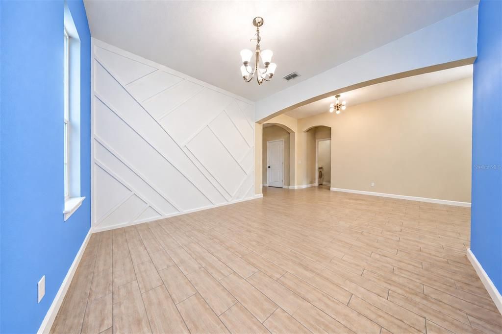 For Sale: $399,000 (4 beds, 2 baths, 2100 Square Feet)