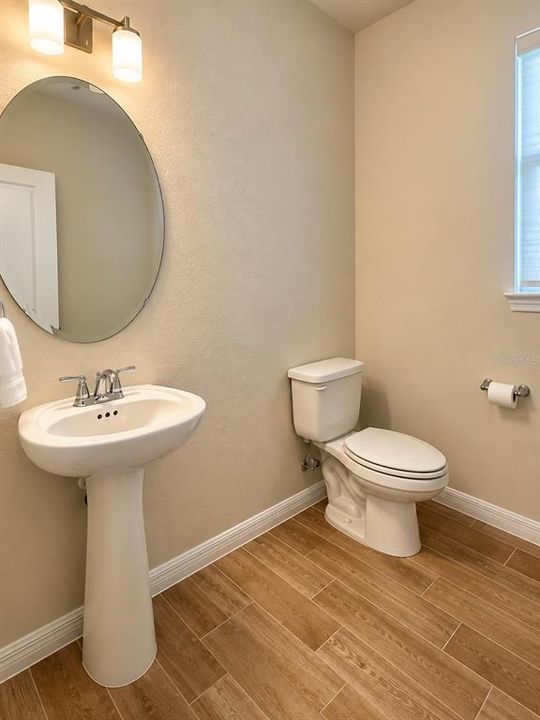 For Sale: $910,000 (5 beds, 4 baths, 3749 Square Feet)