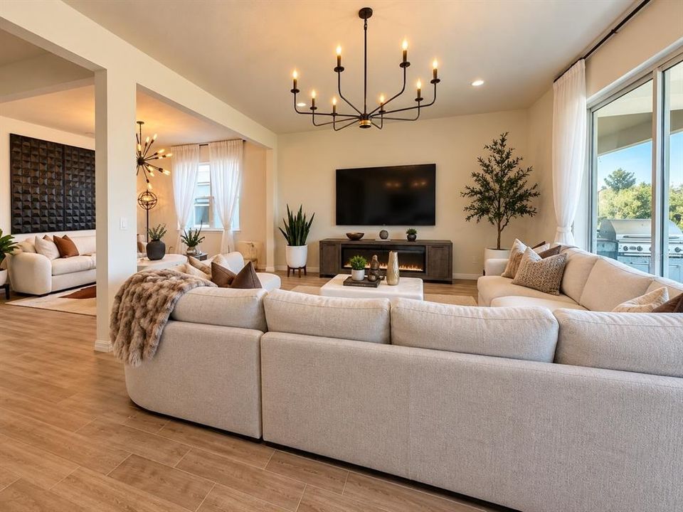 For Sale: $910,000 (5 beds, 4 baths, 3749 Square Feet)