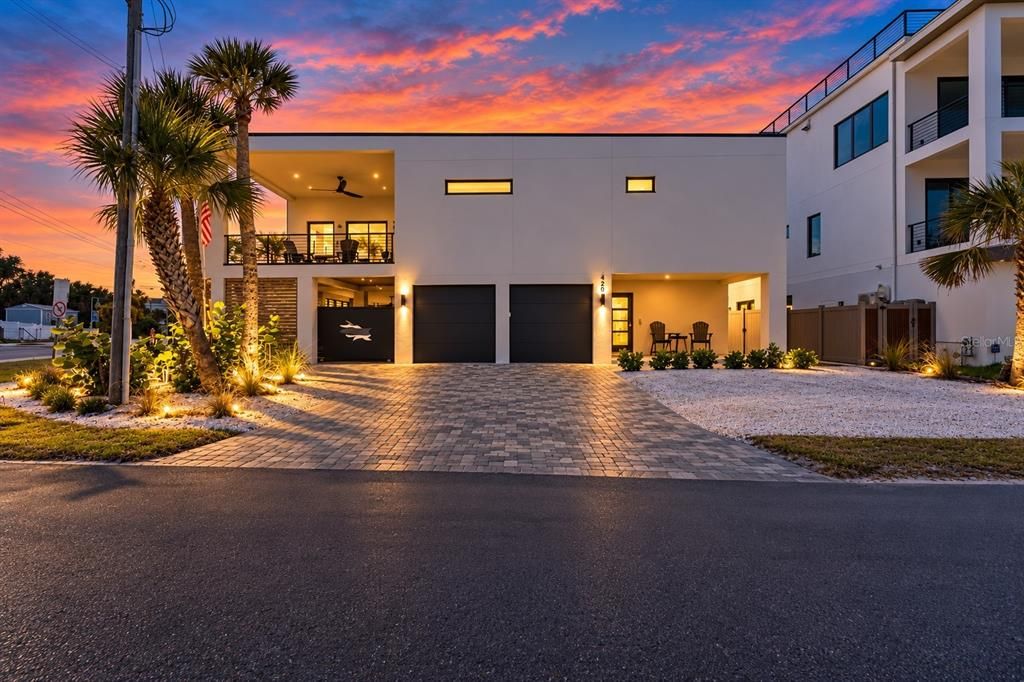 En Venta: $2,950,000 (3 camas, 2 baños, 2336 Pies cuadrados)