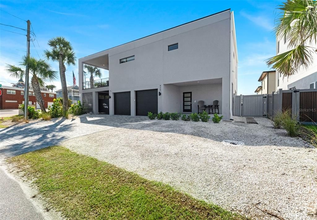 En Venta: $2,950,000 (3 camas, 2 baños, 2336 Pies cuadrados)