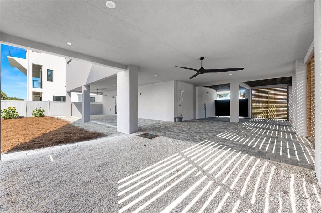 En Venta: $2,950,000 (3 camas, 2 baños, 2336 Pies cuadrados)