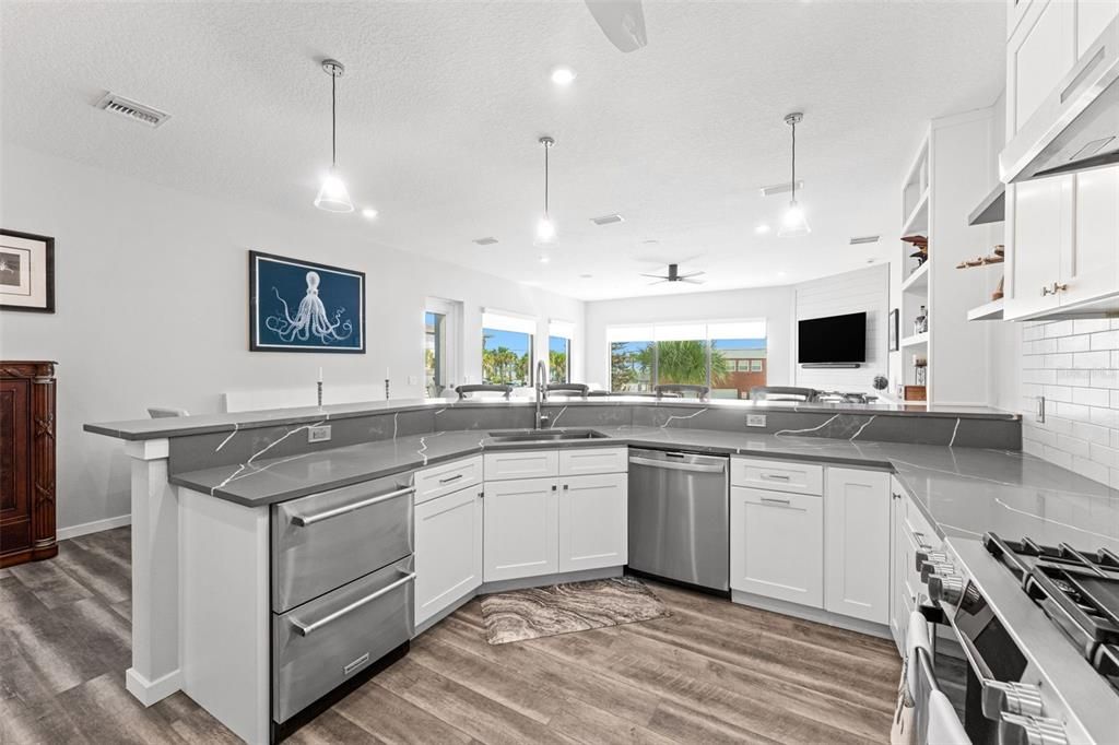 En Venta: $2,950,000 (3 camas, 2 baños, 2336 Pies cuadrados)