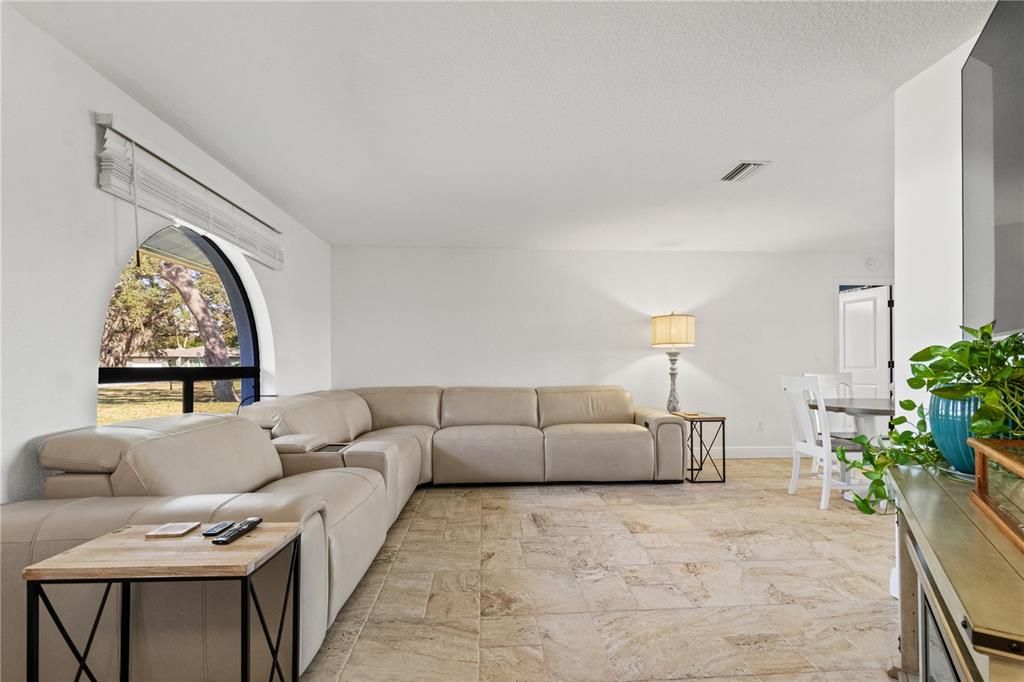 For Sale: $429,900 (3 beds, 2 baths, 1805 Square Feet)