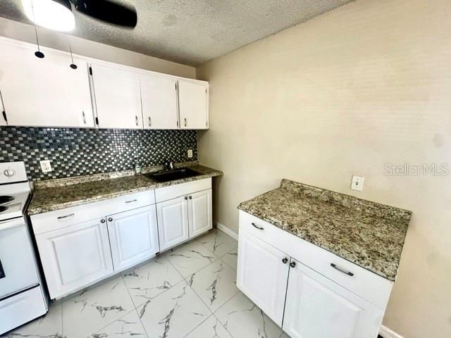 For Rent: $1,695 (2 beds, 1 baths, 864 Square Feet)