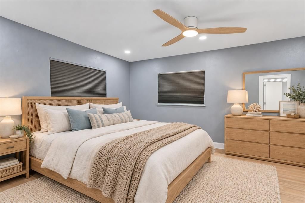 For Sale: $375,000 (2 beds, 2 baths, 1484 Square Feet)