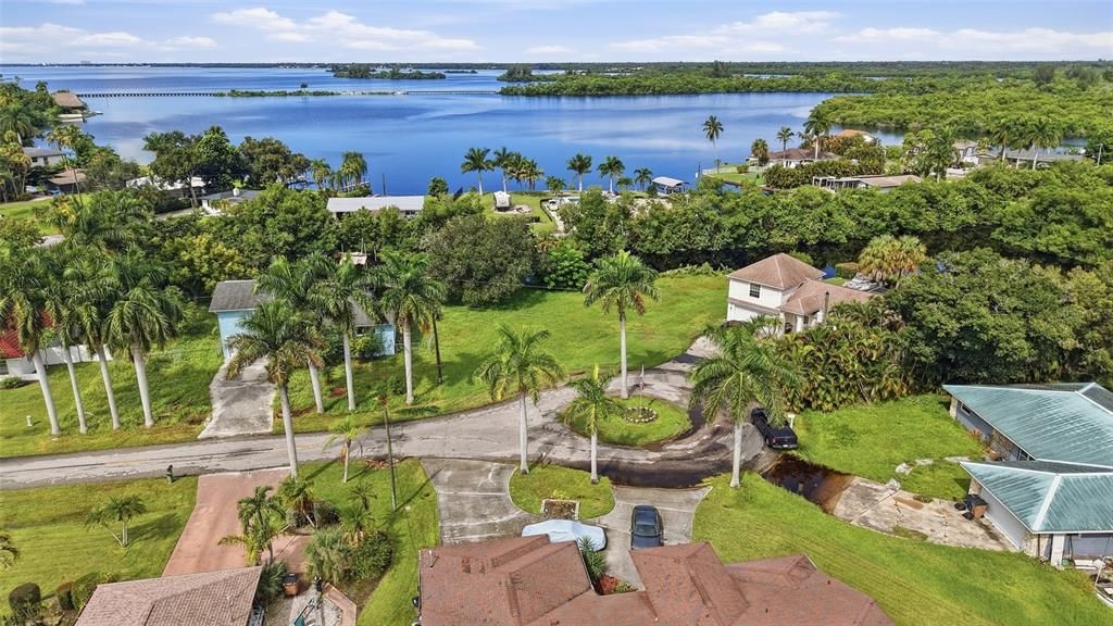 待售: $169,900 (0.25 acres)