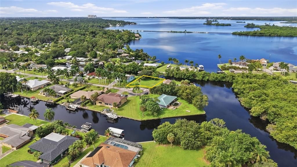 待售: $169,900 (0.25 acres)
