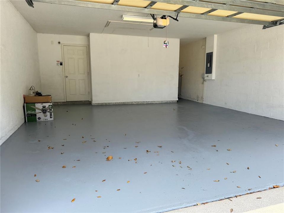 For Rent: $2,200 (4 beds, 2 baths, 1758 Square Feet)