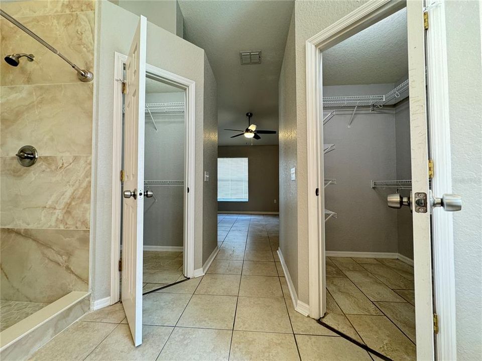 For Rent: $2,200 (4 beds, 2 baths, 1758 Square Feet)