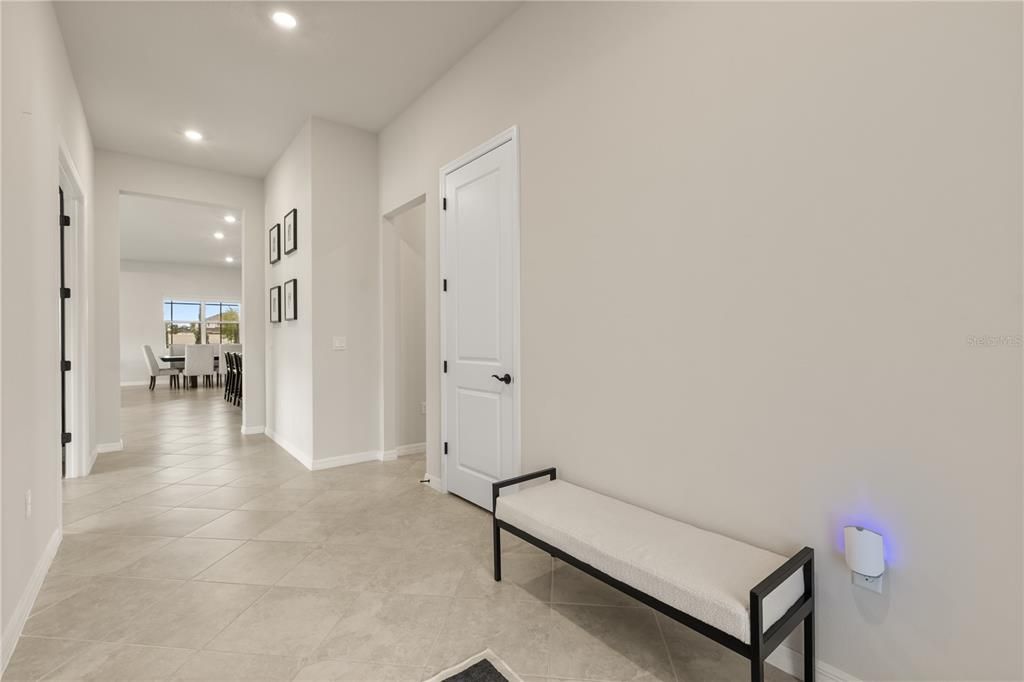For Sale: $850,000 (4 beds, 3 baths, 2946 Square Feet)